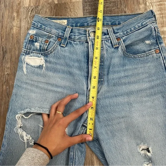 501 Original Levi’s Jeans - Picture 6 of 15
